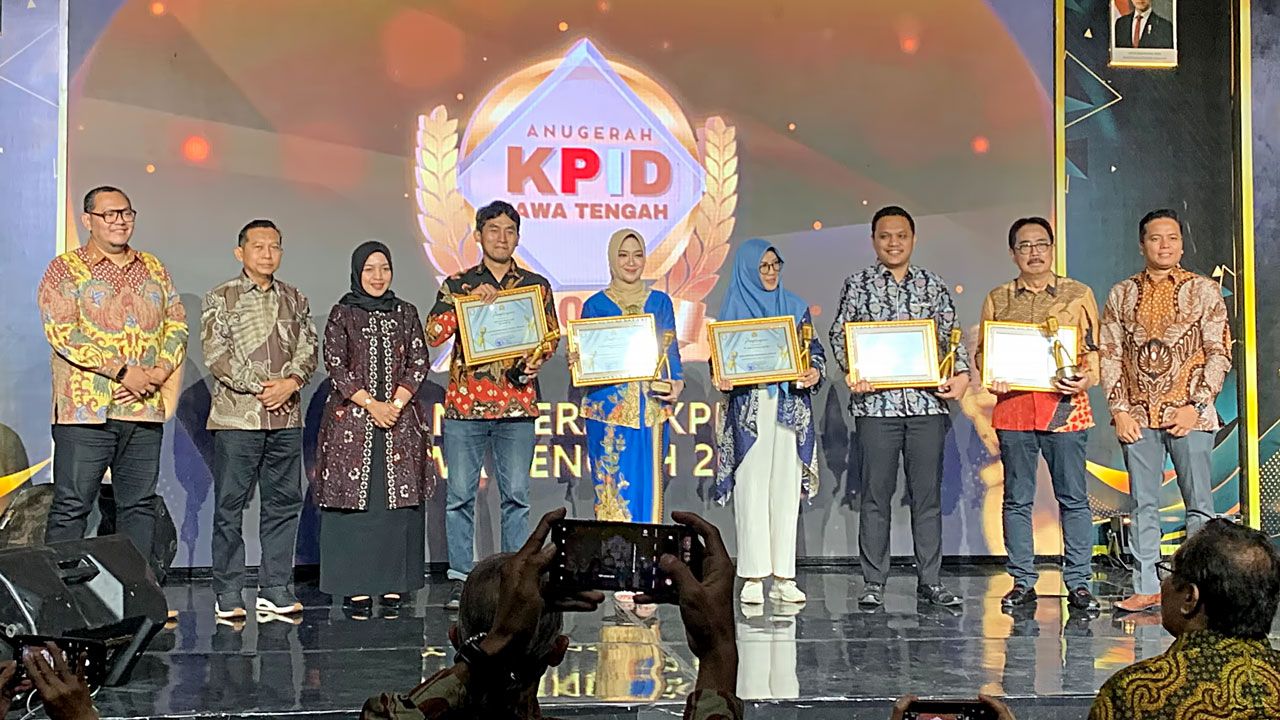 Radio Magelang FM Borong Juara di Anugerah KPID Jateng 2024